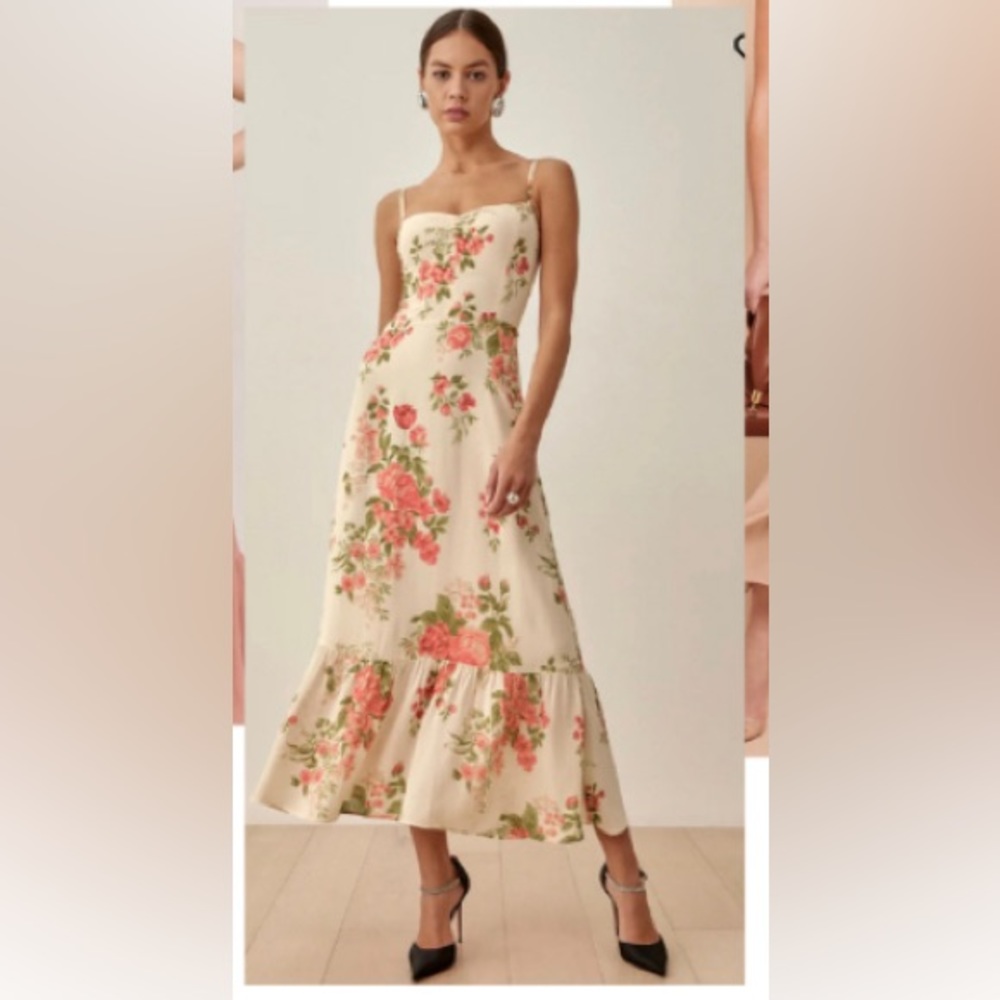 Reformation Emersyn Dress
Color: Corsage
Size: 006
